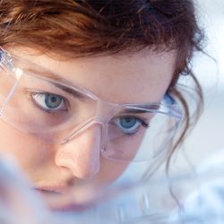 Recruiting an Expert Electrophysiologist Recruiting an Expert Electrophysiologist