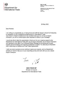 Minister Congratulates ApconiX
