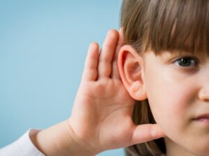 Child With Hearing Loss 4 By 3 800 | Apconix