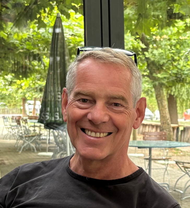 A Hartmann | ApconiX